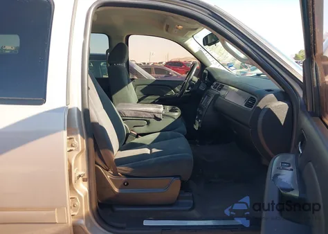 2008 Chevrolet Tahoe Ls from USA, damaged, VIN 1GNFC13C18J136048